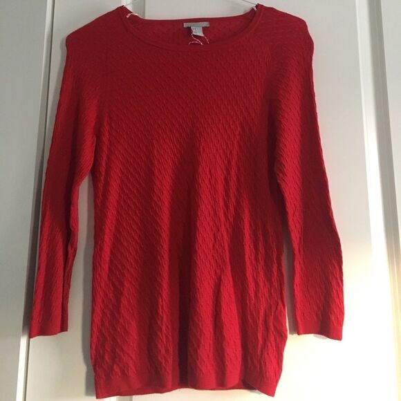 Red sweater - Picture 1 of 3
